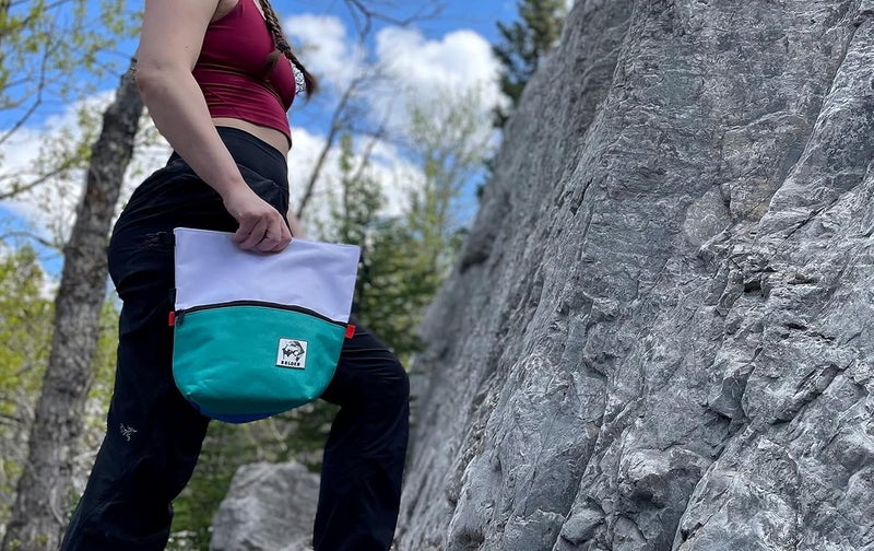 SESH Chalk Bucket - Large Size Chalk Bag for Climbing & Bouldering with Magnetic Closure, 4 Brush Holders, & 2 Side Pockets with Mesh Organizer - Durable - Image 4